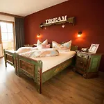 Zum Urviech -erwachsenenhotel- (adults Only) 호텔