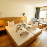 호텔 Zum Urviech -erwachsenenhotel- (adults Only) 2*