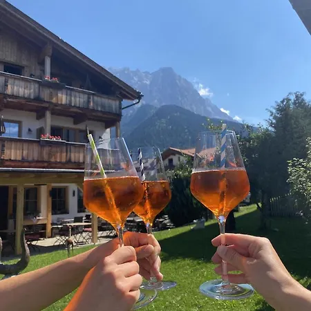 Zum Urviech -erwachsenenhotel- (adults Only) 酒店 2*