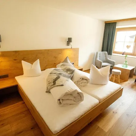 酒店 Zum Urviech -erwachsenenhotel- (adults Only) 2*