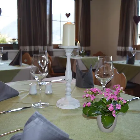 Zum Urviech -erwachsenenhotel- (adults Only) Hotel Ehrwald