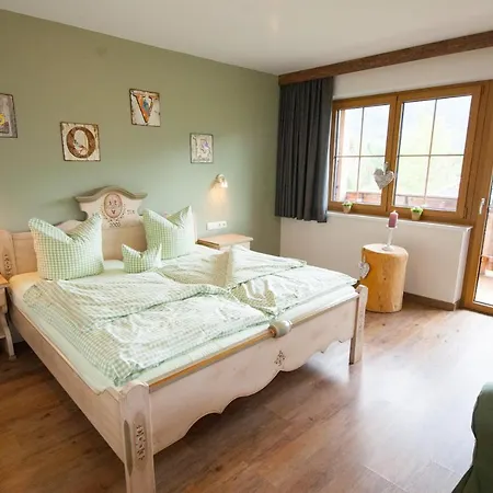 Zum Urviech -erwachsenenhotel- (adults Only) 2*