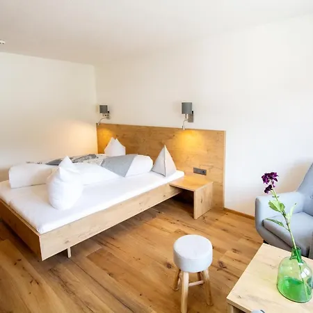 Zum Urviech -erwachsenenhotel- (adults Only) Ehrwald